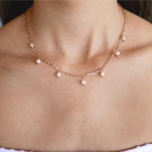 Gold and Pearl Necklace